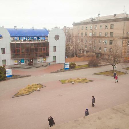 Apartment On Stalevariv Street 7 Zaporizhia Dış mekan fotoğraf