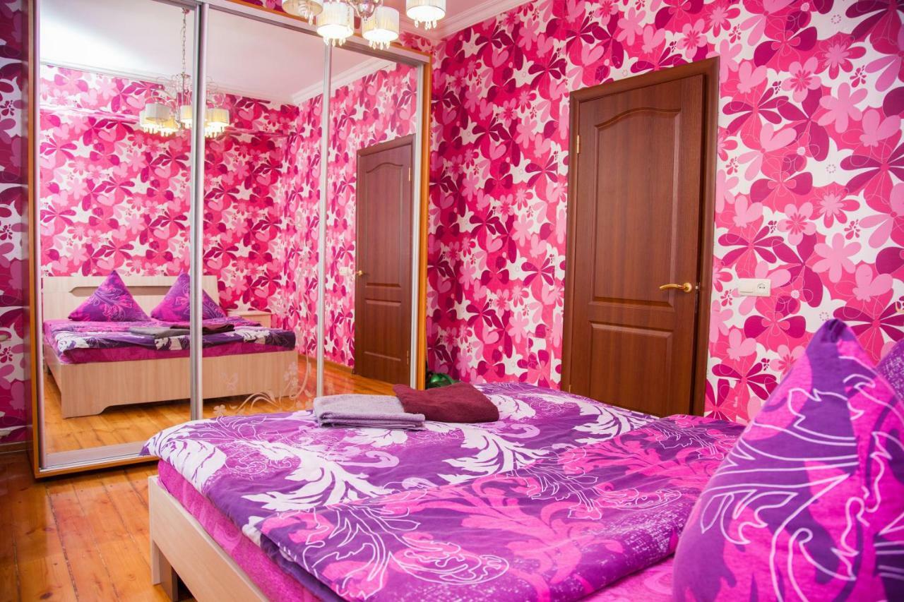 Apartment On Stalevariv Street 7 Zaporizhia Dış mekan fotoğraf